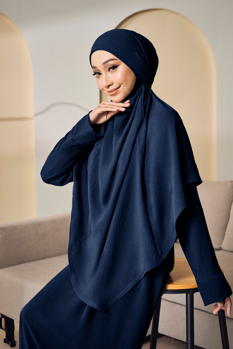 NEEMA French Khimar in Navy Blue